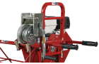 Manual winches: Standard on every Allen Screed.